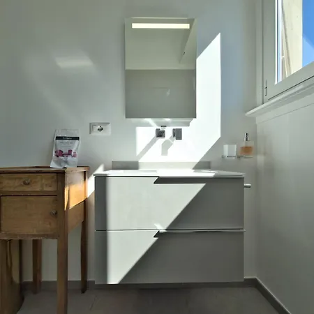 Homeby - The Clover Appartement